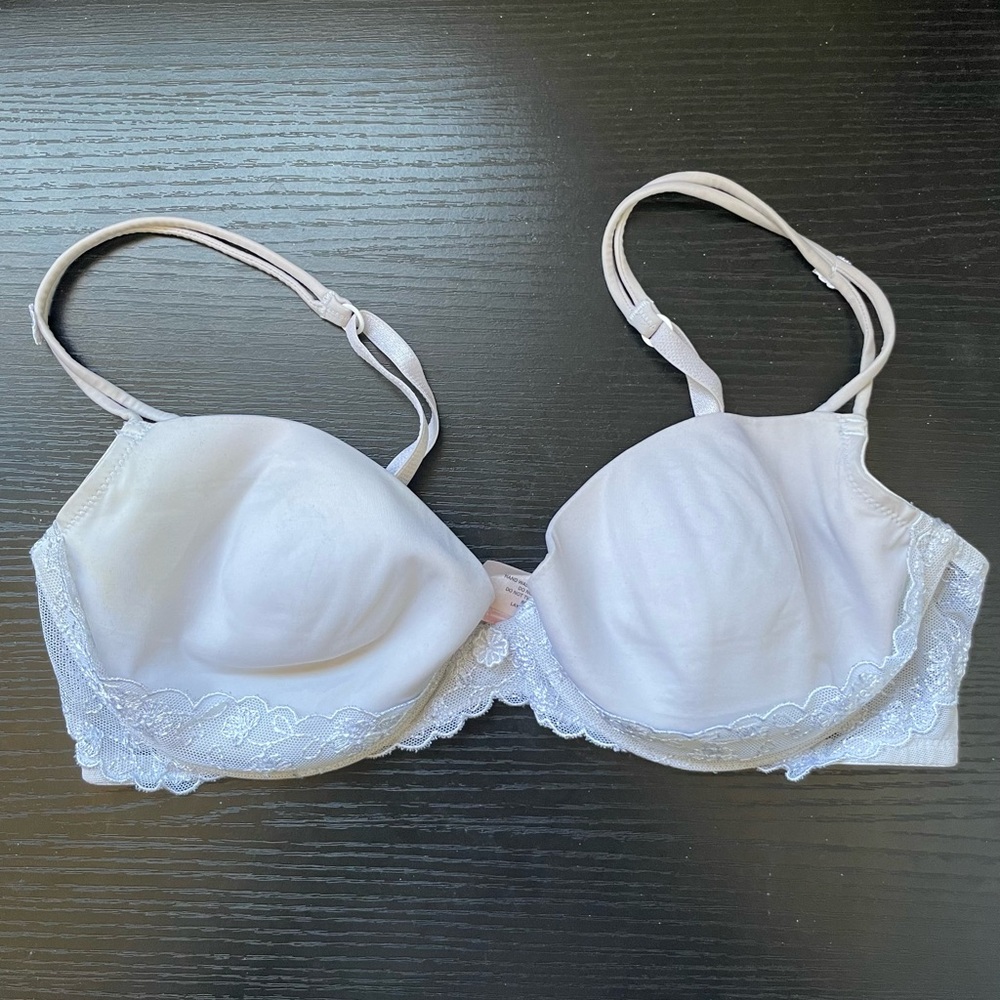 Dreamy Victoria’s Secret Angels White Satin and Lace Balconette Bra